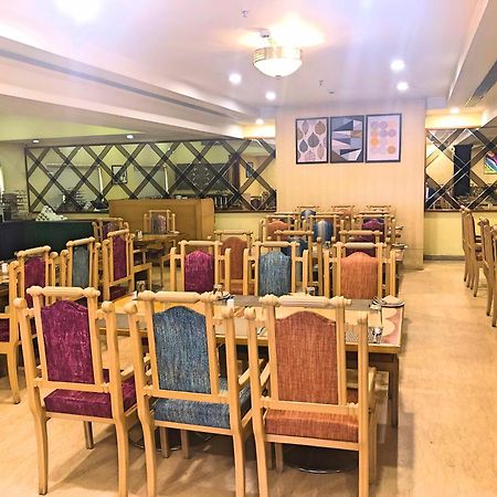 Raj Park- Hill View Hotel Tirupati Eksteriør billede